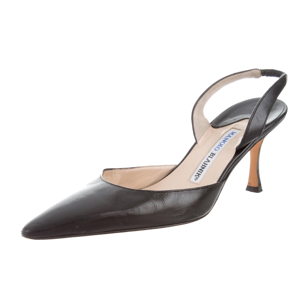 MANOLO BLAHNIK Carolyne Black Leather Slingback Pump